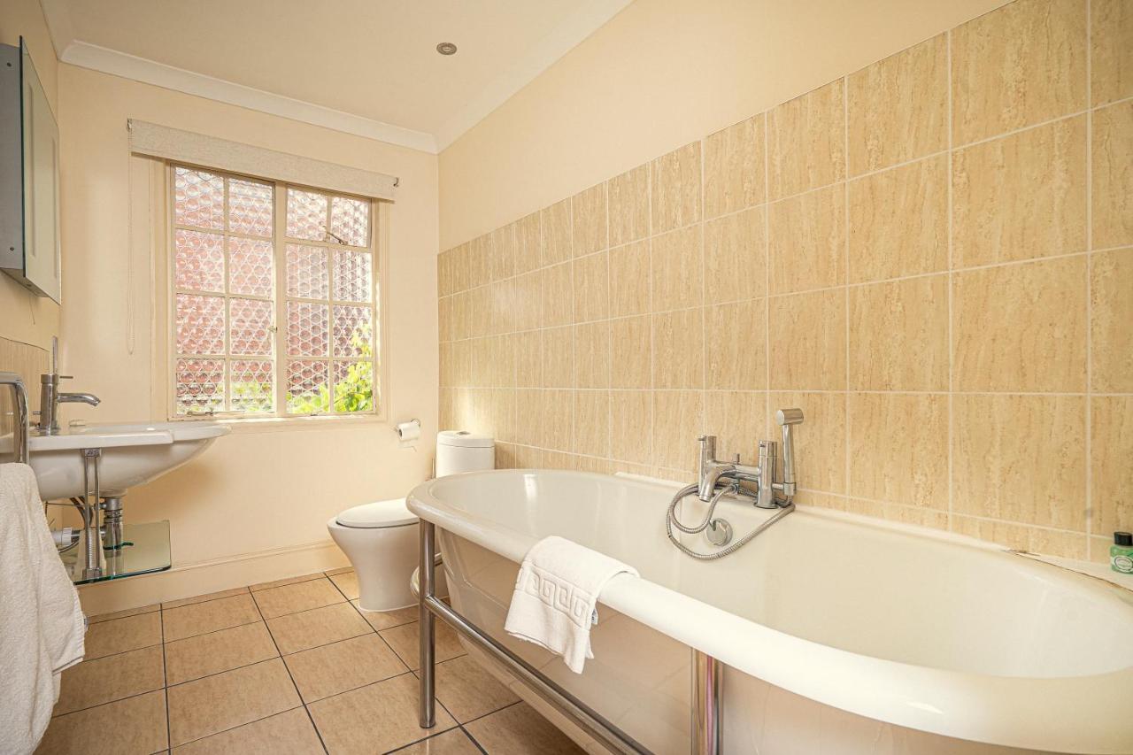 The Revere Hotel Saint Helier Jersey Екстериор снимка