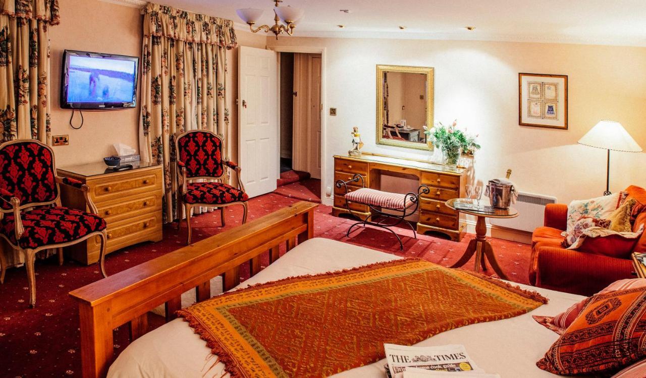 The Revere Hotel Saint Helier Jersey Екстериор снимка